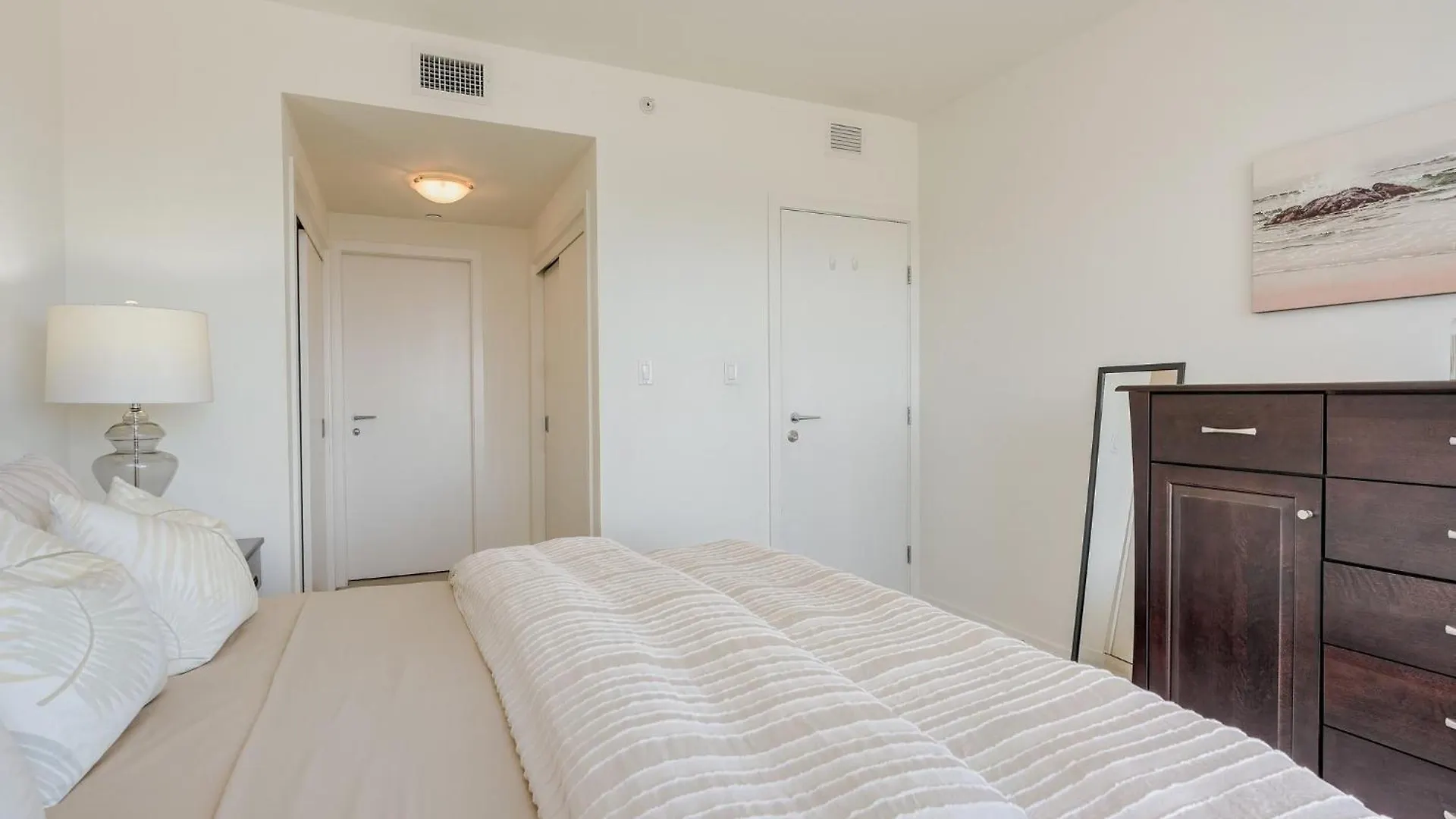 Spacious Splendour Victoria